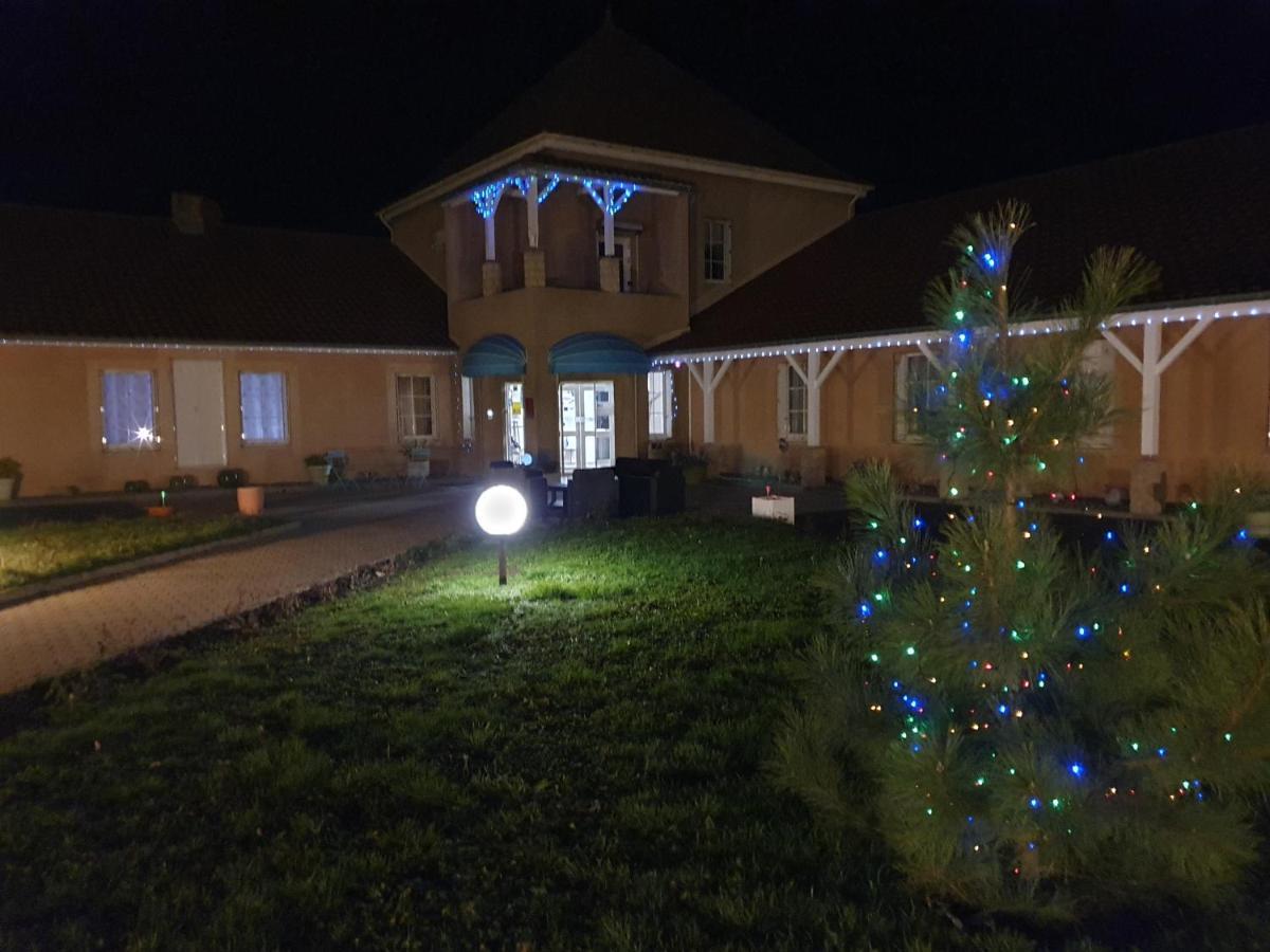 Hotel Saint Odilon Cluny Exterior foto